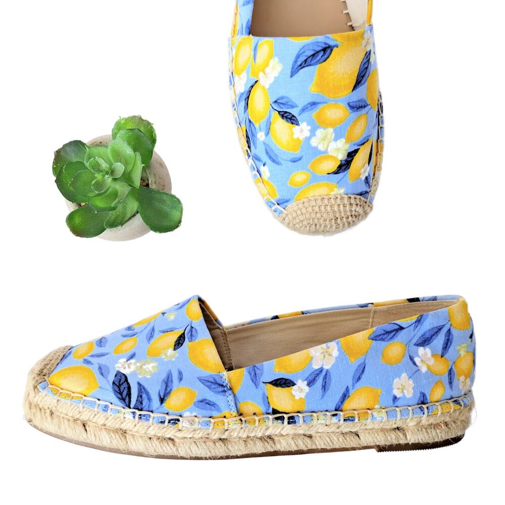 ANN TAYLOR Lemon Print Espadrilles Size 8 Blue Yellow Flats Casual Floral